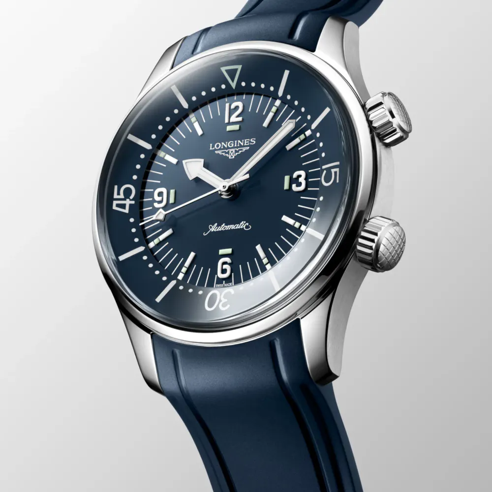 Longines Legend Diver 39mm Mens Watch Blue detail 2