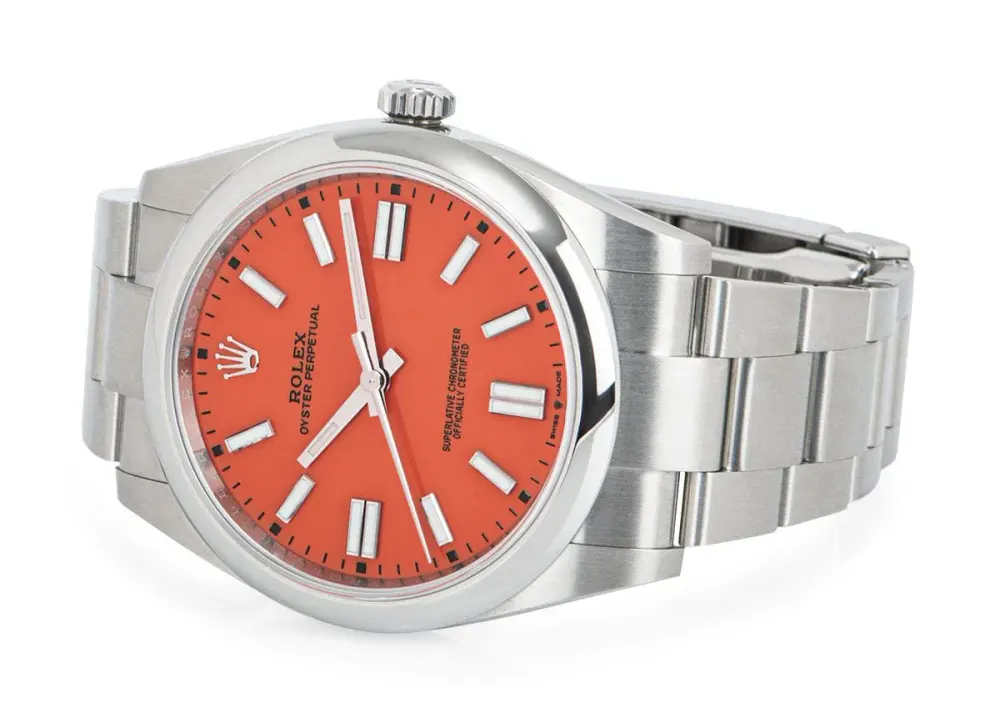 Rolex Oyster Perpetual 124300 — 2020 — Very good detail 3