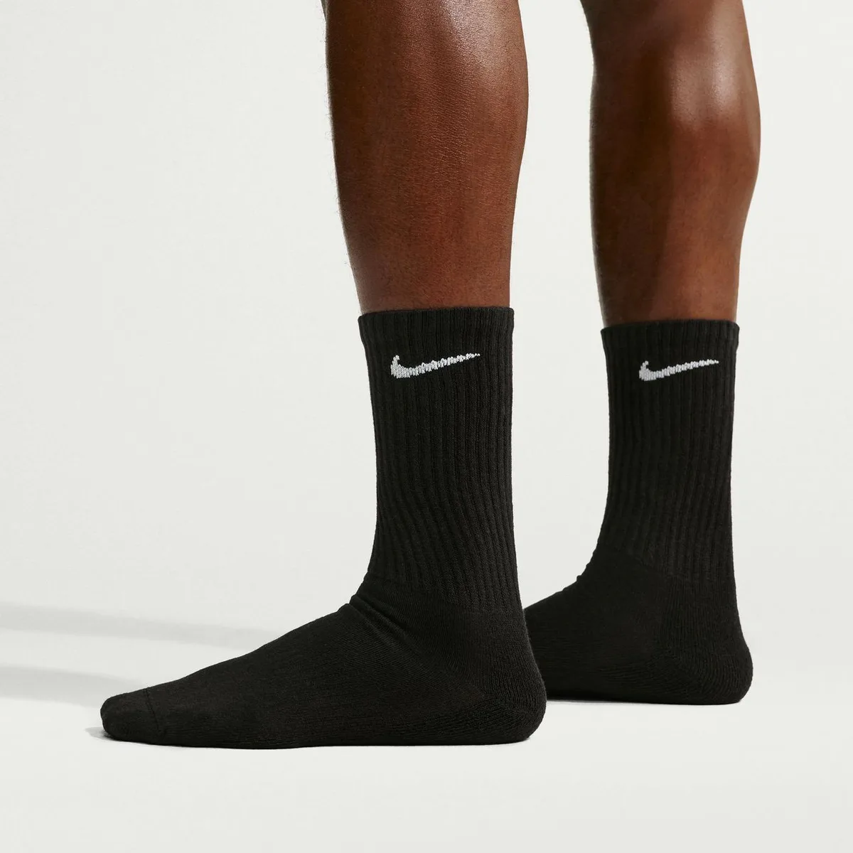 For Him Nike 6-Pack Everyday Cushioned Training Crew Socks in Black/White, additional product view 3