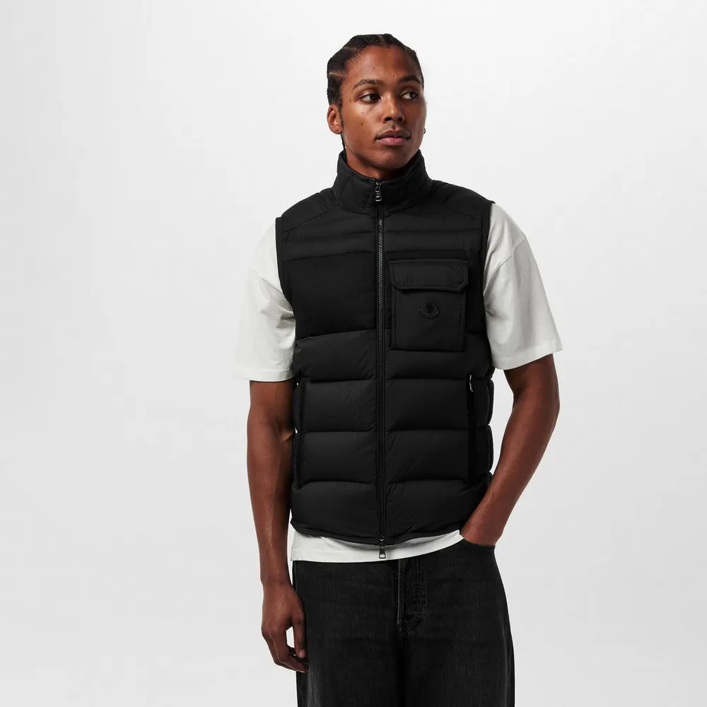 Moncler Men's Edit Quilted Sleeveless Gilet detail 3
