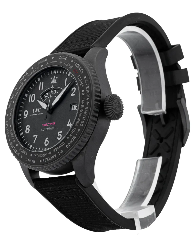 IWC Pilot's Timezoner IW395505 — 2022 — Excellent detail 2