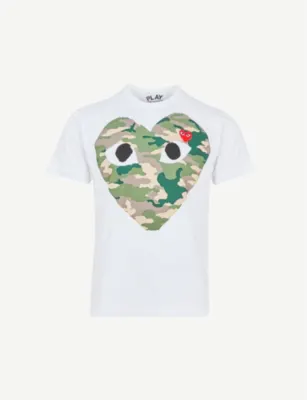 COMME DES GARCONS PLAY Big heart camouflage cotton-jersey T-shirt detail 2