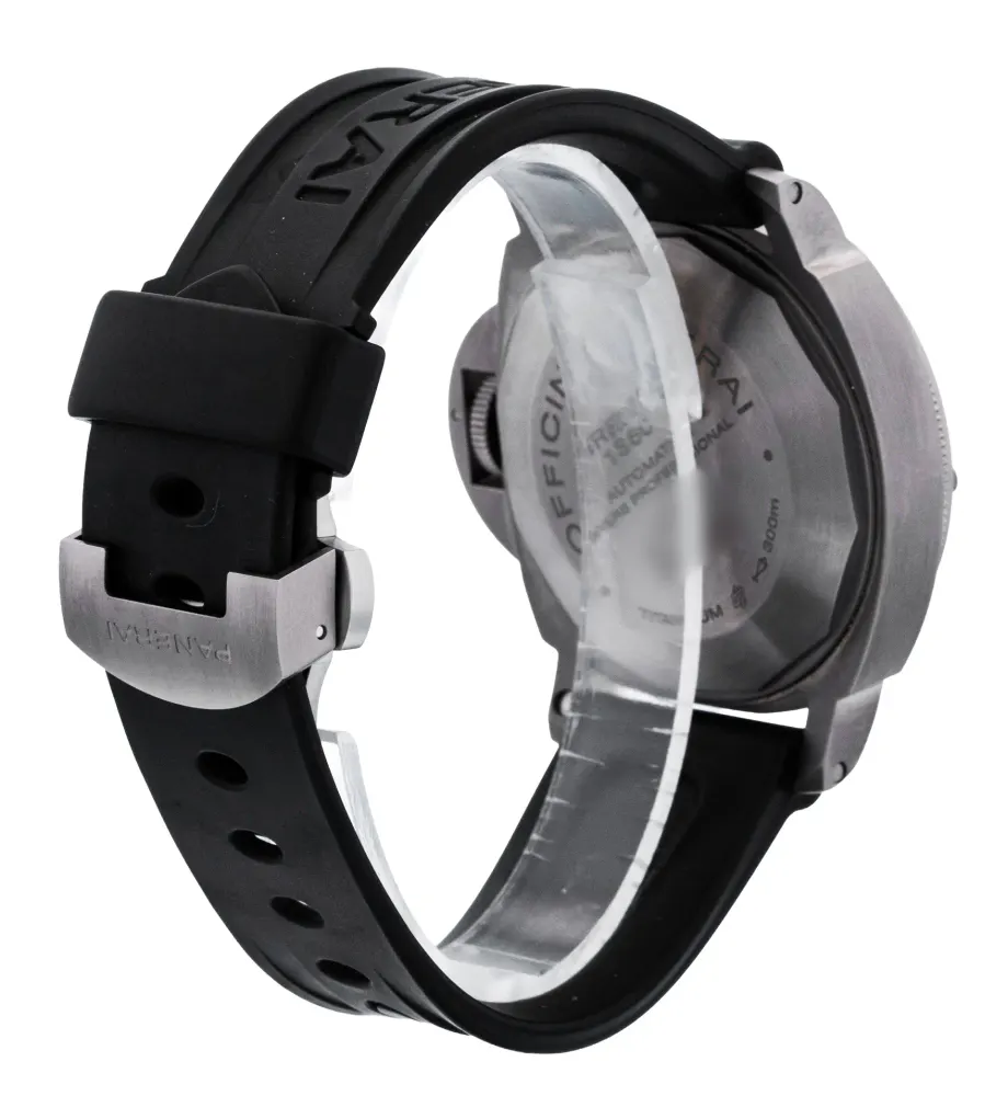 Panerai Luminor Submersible PAM00025 — 2009 — Very good in Black, additional product view 3