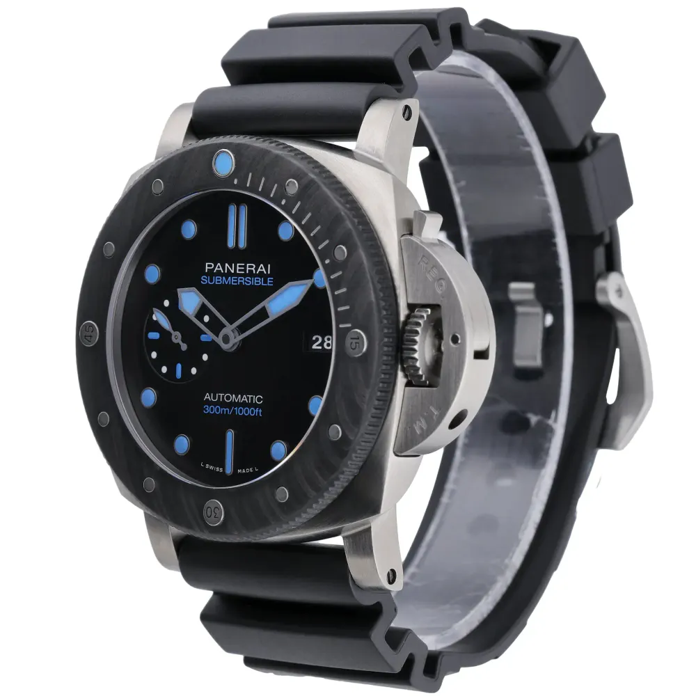 Panerai Submersible PAM00799 — 2020 — Excellent in Black, additional product view 2