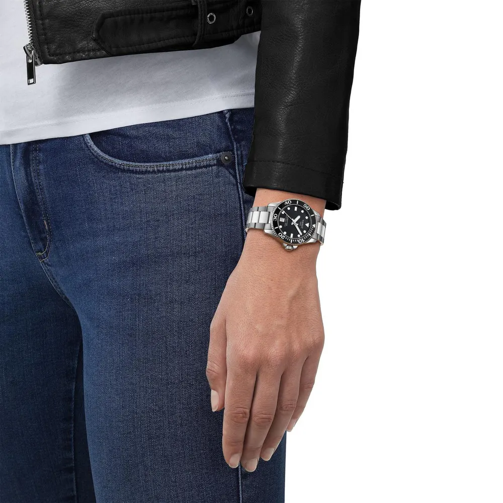 Tissot Men's Seastar Quartz Analogue Watch detail 2