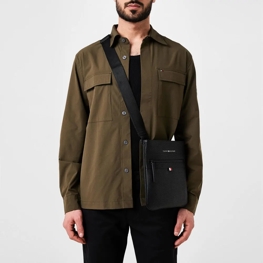 Tommy Hilfiger Essential Crossbody Bag detail 2