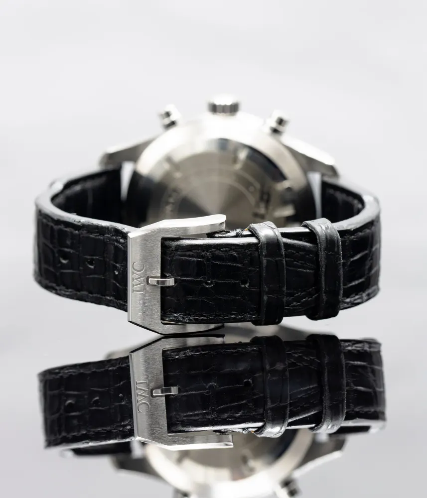 IWC Pilot's Chrono IW377701 — 2014 — Very good detail 3