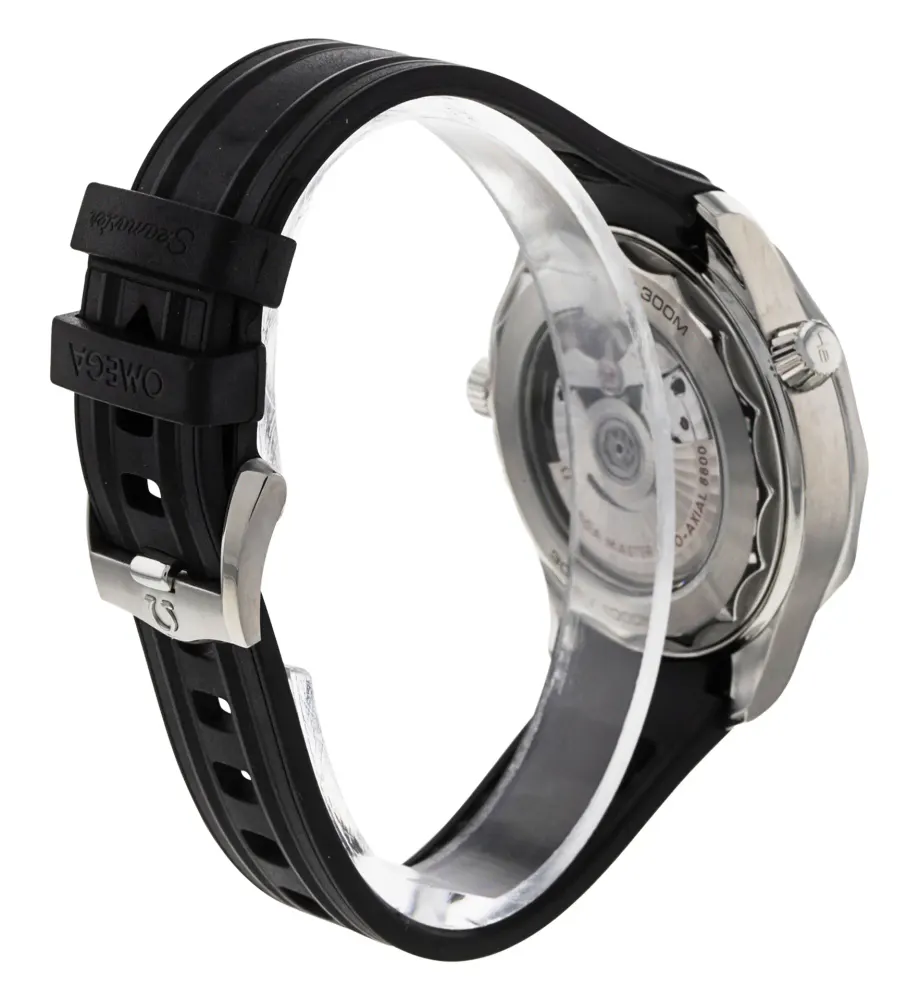 Omega Seamaster Diver 300m 210.32.42.20.04.001 — 2019 — Excellent detail 3