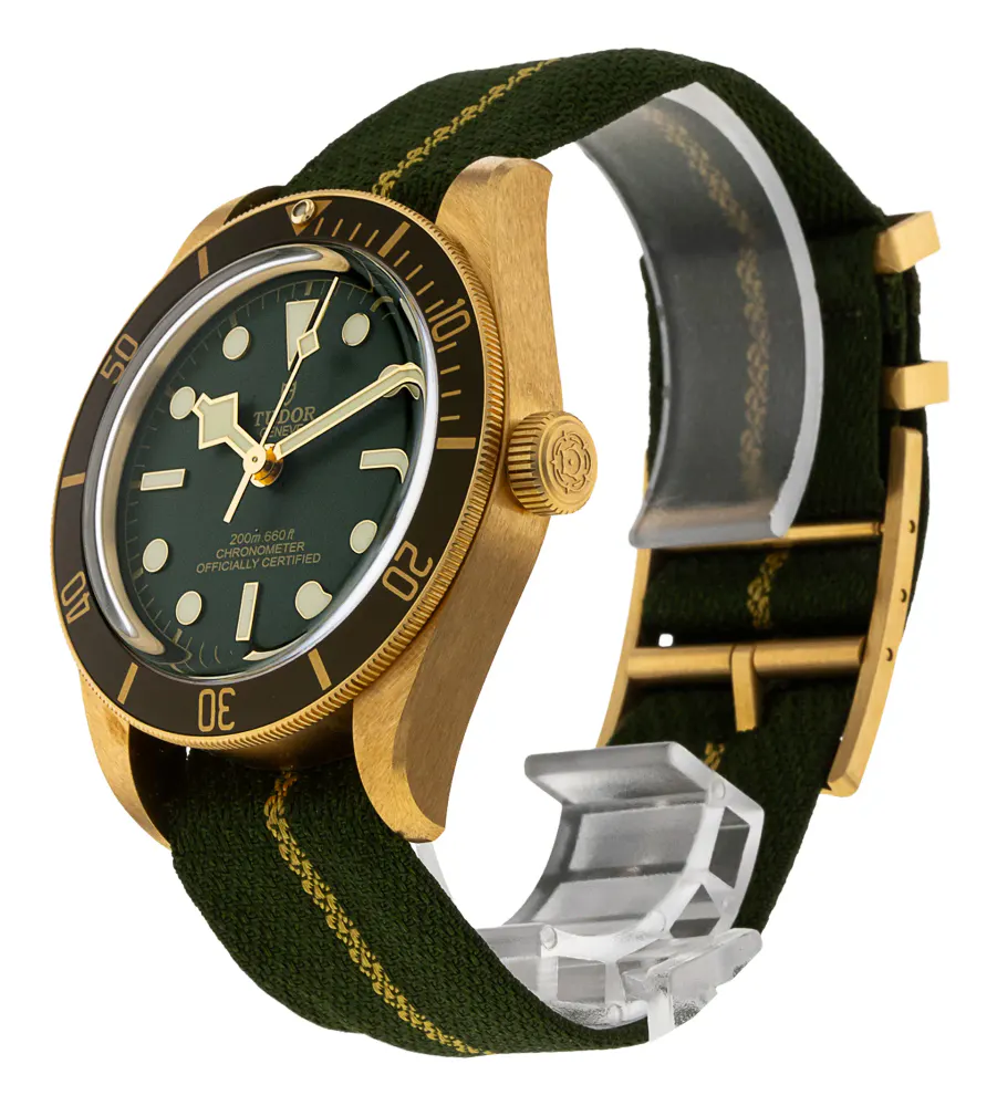 Tudor Black Bay 58 M79018V-0001 — 2022 — Unworn detail 2