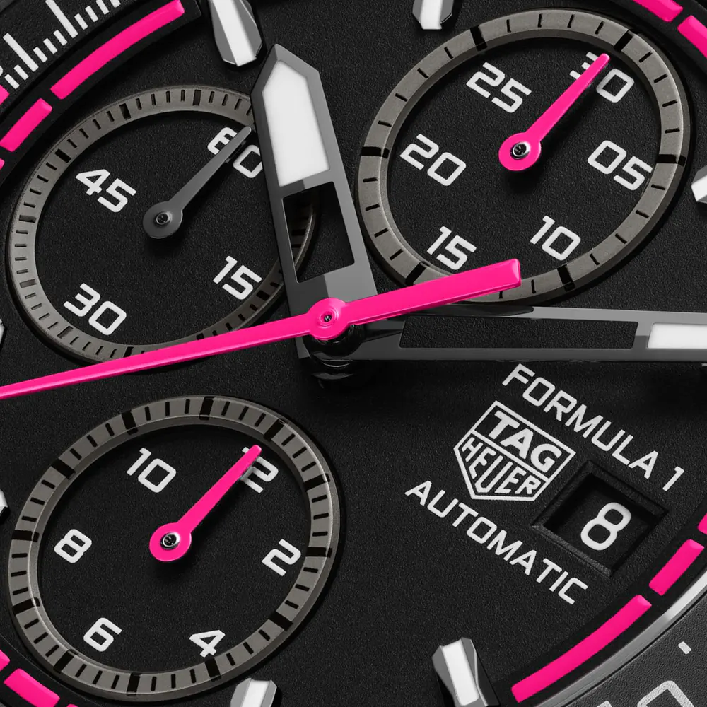 TAG Heuer Formula 1 Chronograph Limited Edition 44mm Mens Watch Black Pink detail 3
