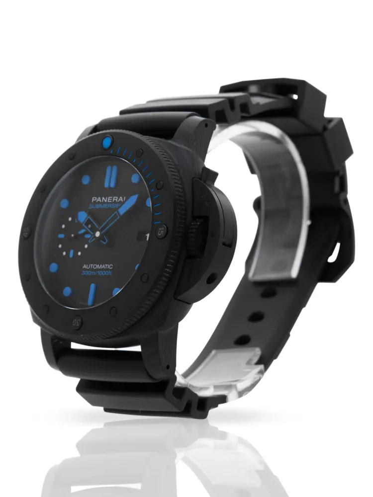 Panerai Submersible PAM01616 — 2020 — Excellent in Black, additional product view 2