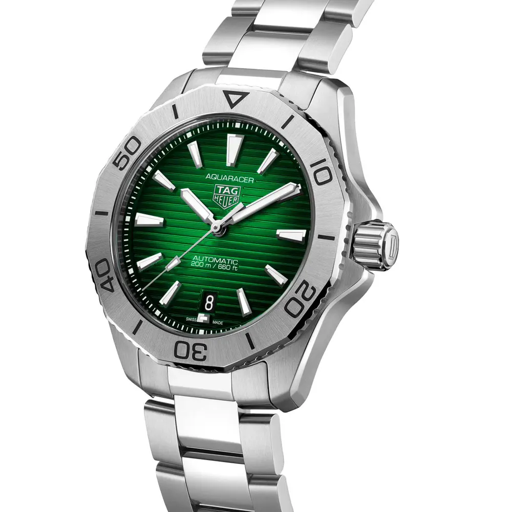 TAG Heuer Aquaracer Professional 200 40mm Mens Watch Green in Green, additional product view 2