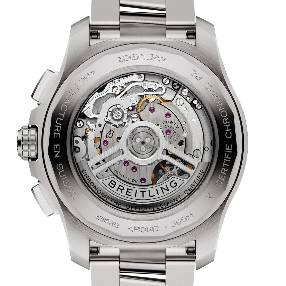 Breitling Avenger Chronograph B01 44mm Mens Watch Black Stainless Steel detail 2