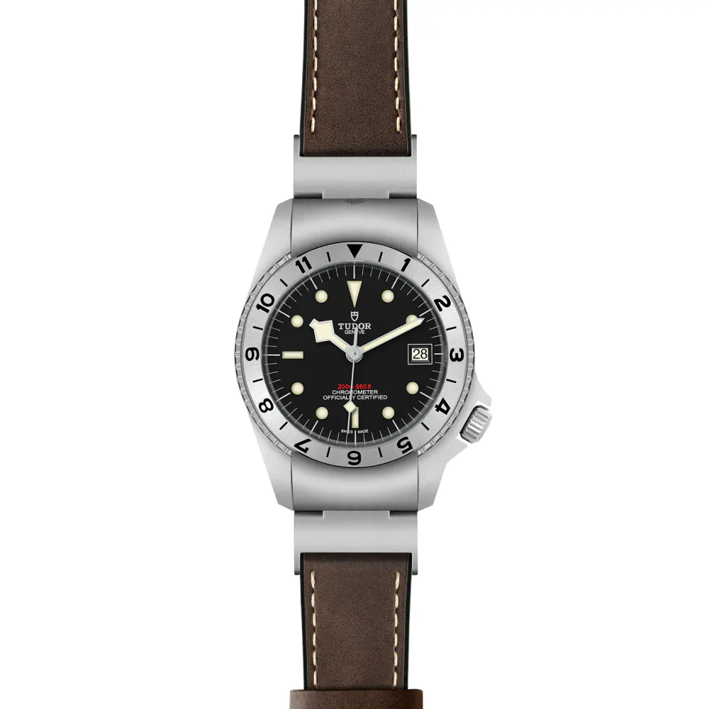 Tudor Black Bay 42mm Steel Case Black Dial detail 2