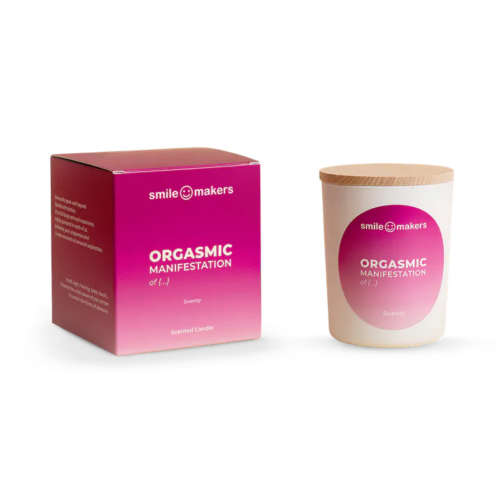 Smile Makers Sweaty Manifestation Scented Candle, Sandalwood and Vetiver 180g