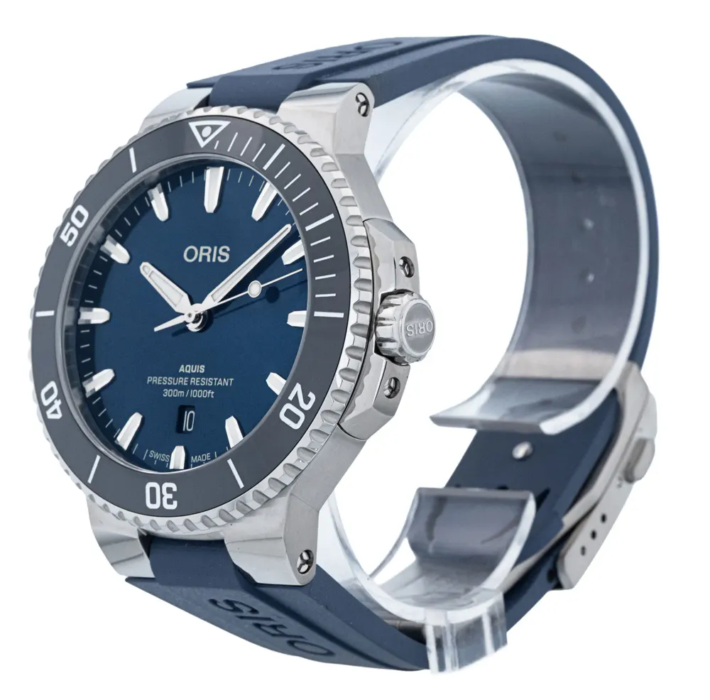 Oris Aquis 01 733 7789 4135-07 4 23 35FC — 2024 — Excellent detail 2