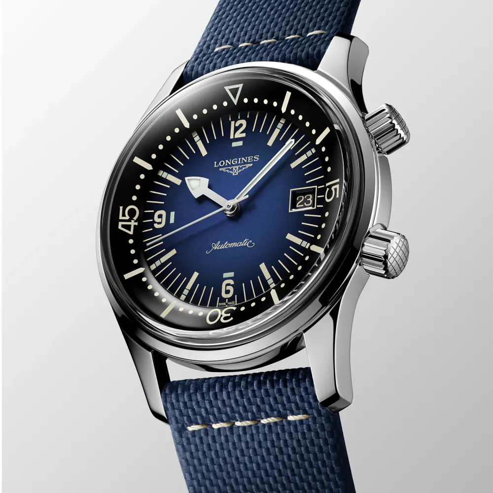 Longines Legend Diver 42mm Mens Watch detail 2