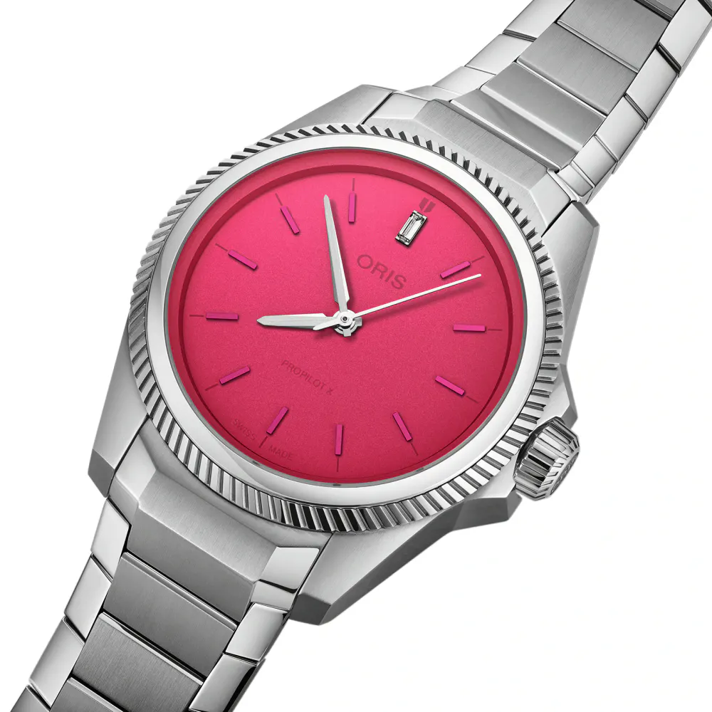 Oris Pro Pilot X 34mm Unisex Watch Miss Piggy Edition in Pink, additional product view 2