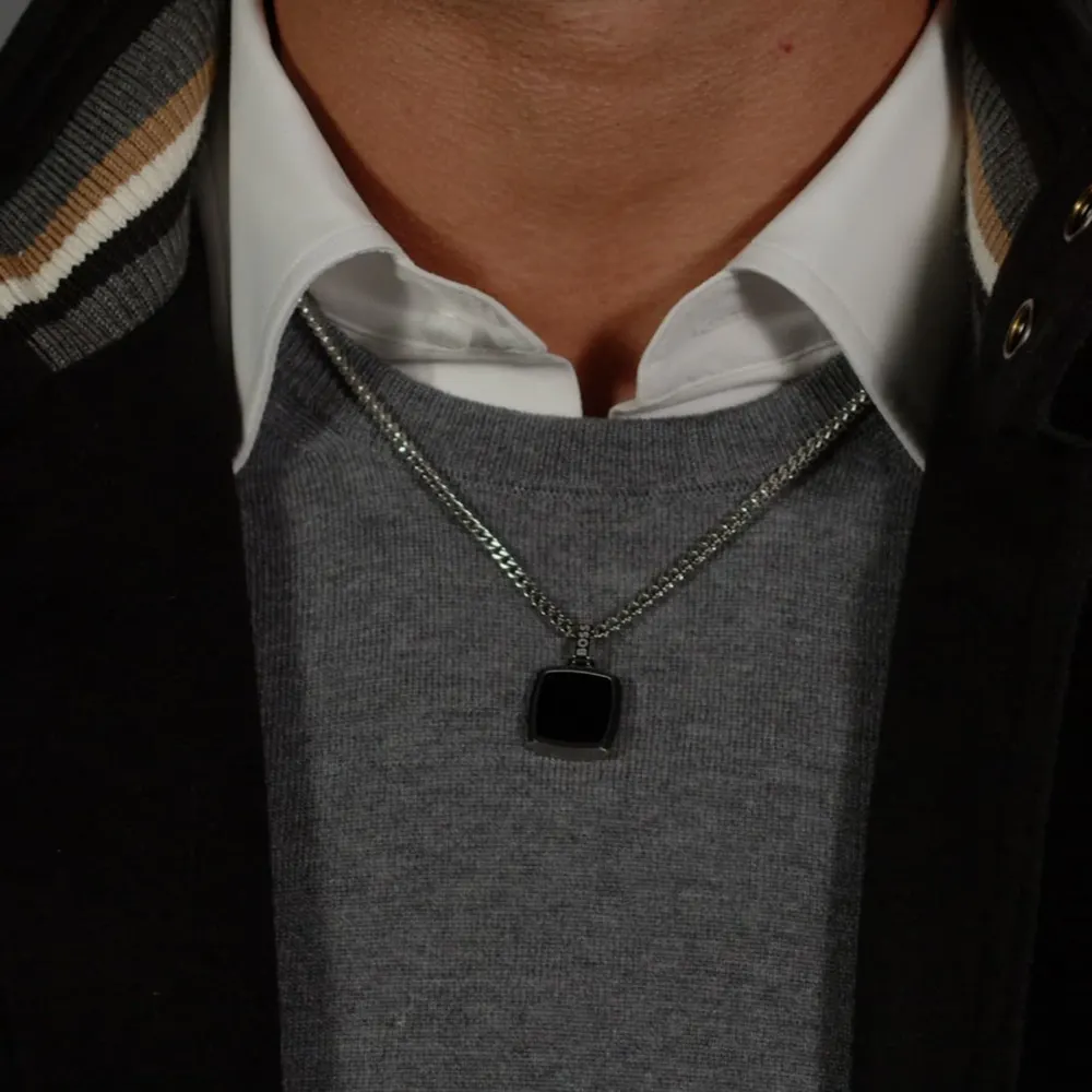 BOSS Gents BOSS Stainless Steel Necklace With a Black Onyx Pendant detail 2
