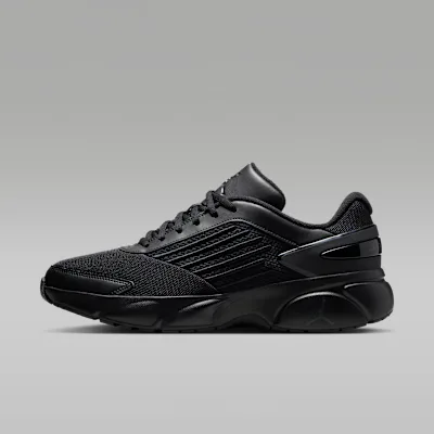 Jordan Trunner Flow Men's Shoes - Black/Dark Smoke Grey in Black/Dark Smoke Grey – Nike men's and unisex