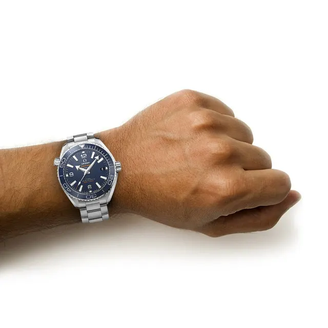 Omega Seamaster Planet Ocean 39.5mm Mens Watch in Blue, additional product view 2