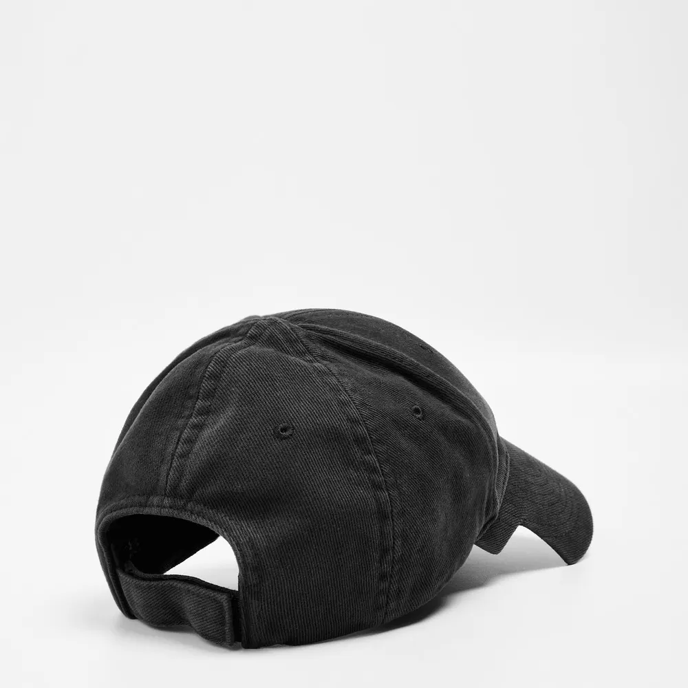Balenciaga Men's Under Armour Baseball Cap detail 2