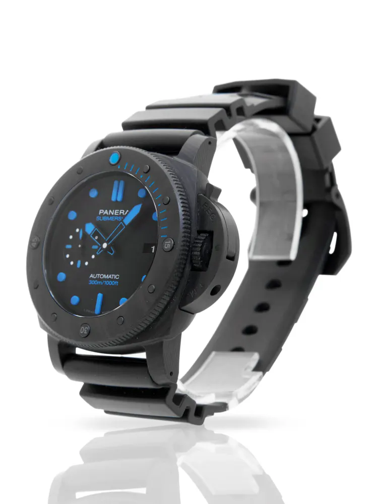 Panerai Submersible PAM01616 — 2023 — Good in Black, additional product view 2