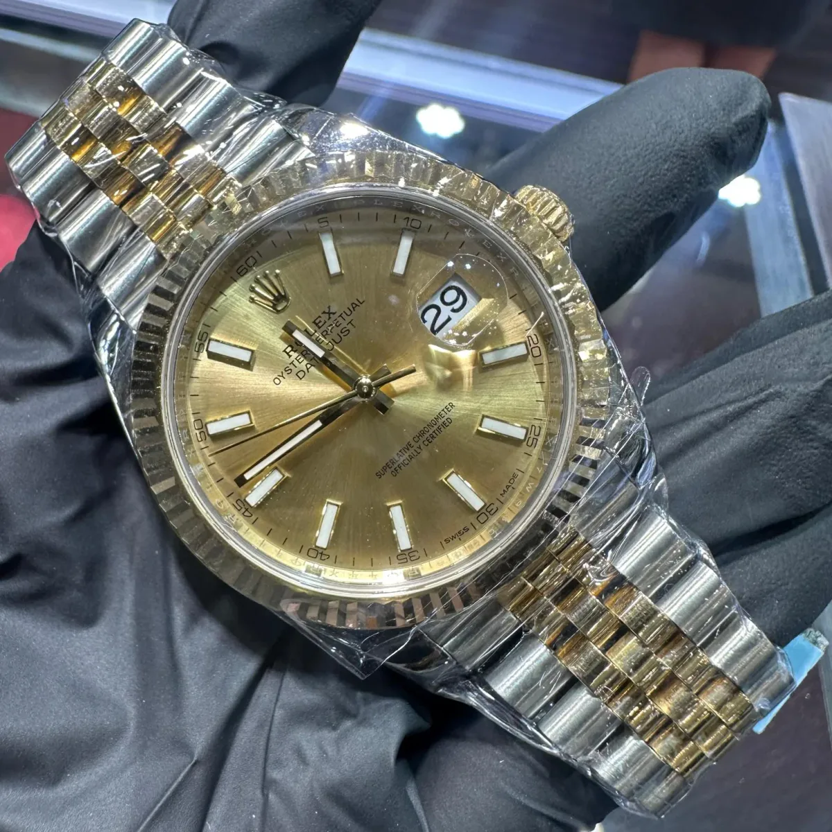 ANKUR - For Him WATCHES 2017 Rolex Datejust 41mm | Two Tone Yellow Gold | Champagne Stick Dial Jubilee – Watch