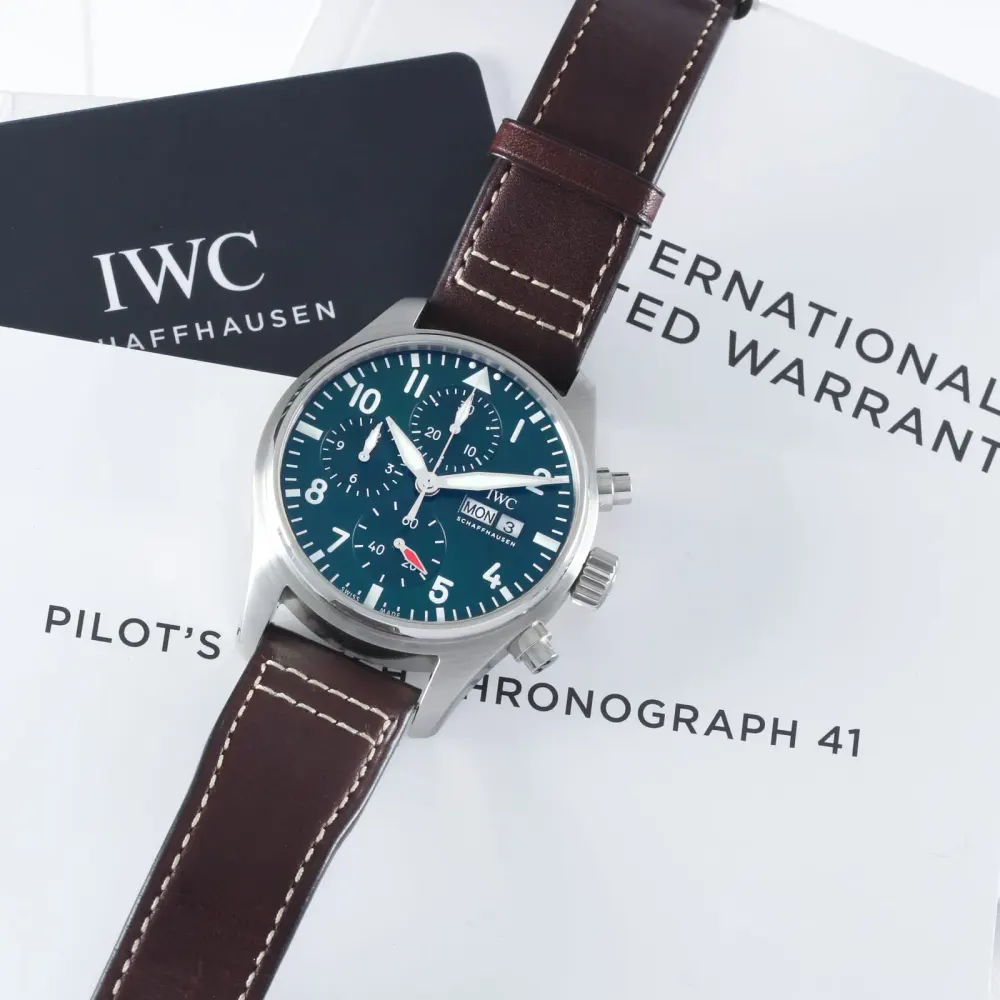 IWC Pilot's Chrono IW388103 — 2022 — Very good detail 3