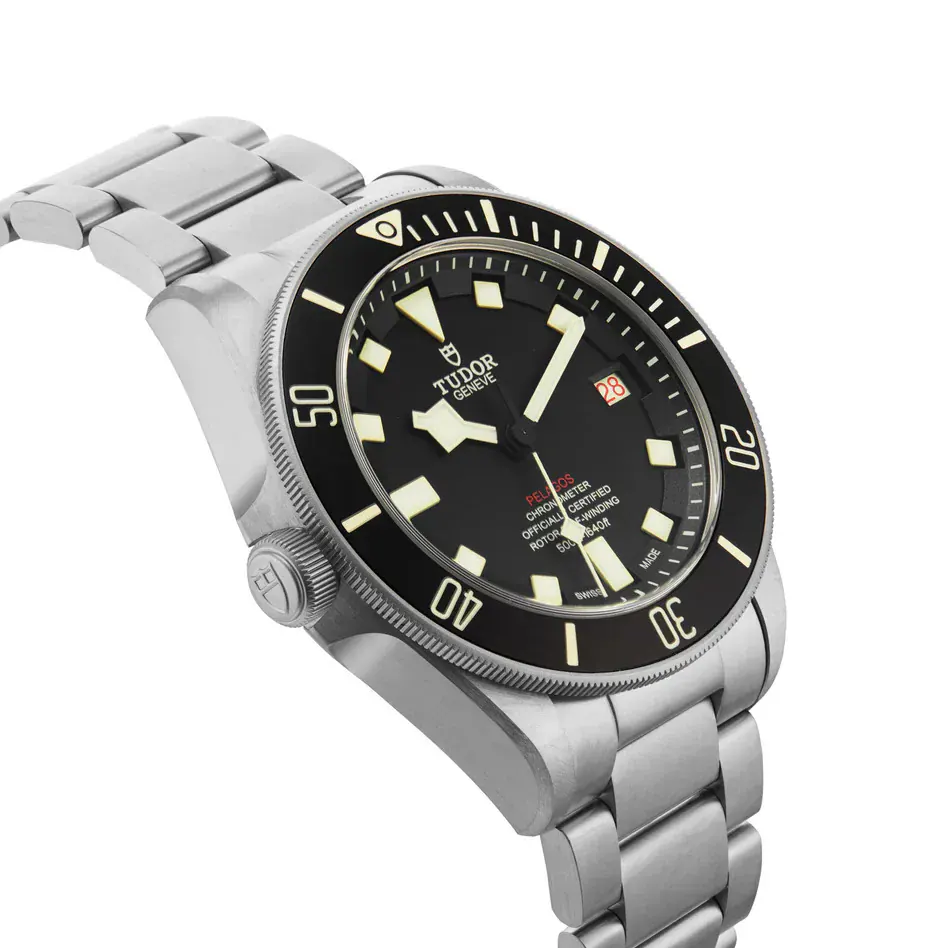 Tudor Pelagos LHD 42mm Titanium Manufacture Calibre MT5612-LHD detail 3