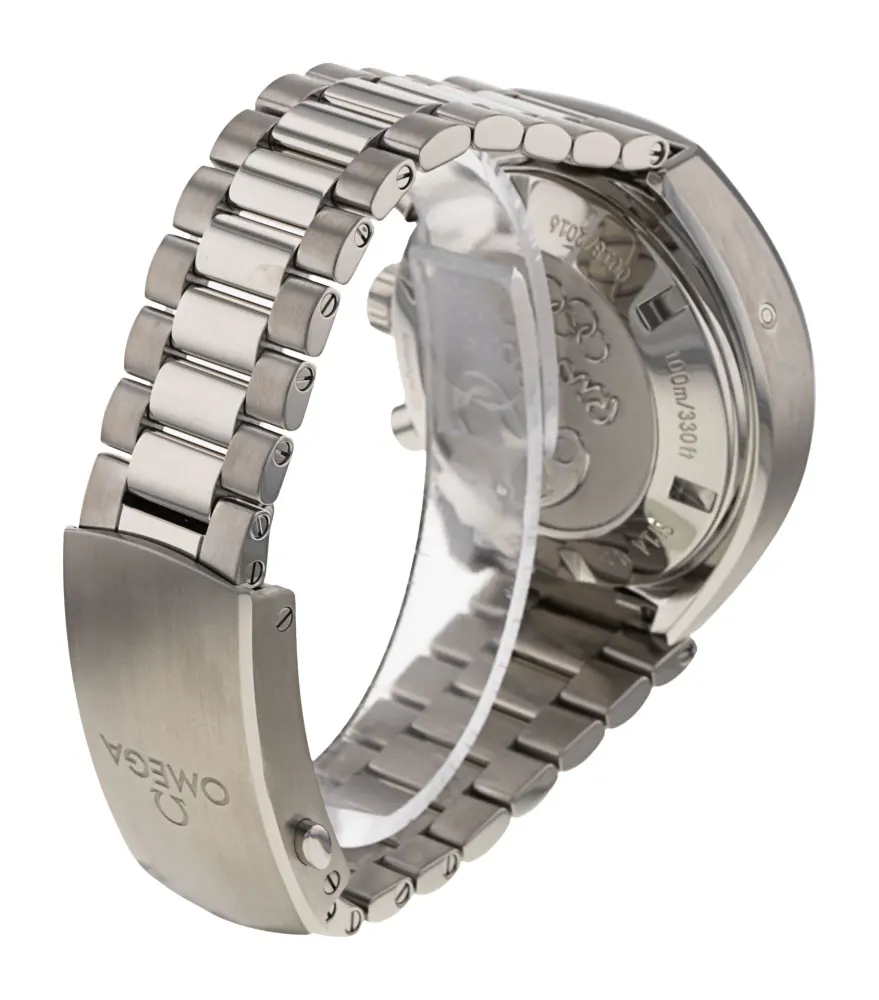 Omega Speedmaster MKII 522.10.43.50.01.001 — 2015 — Very good detail 3