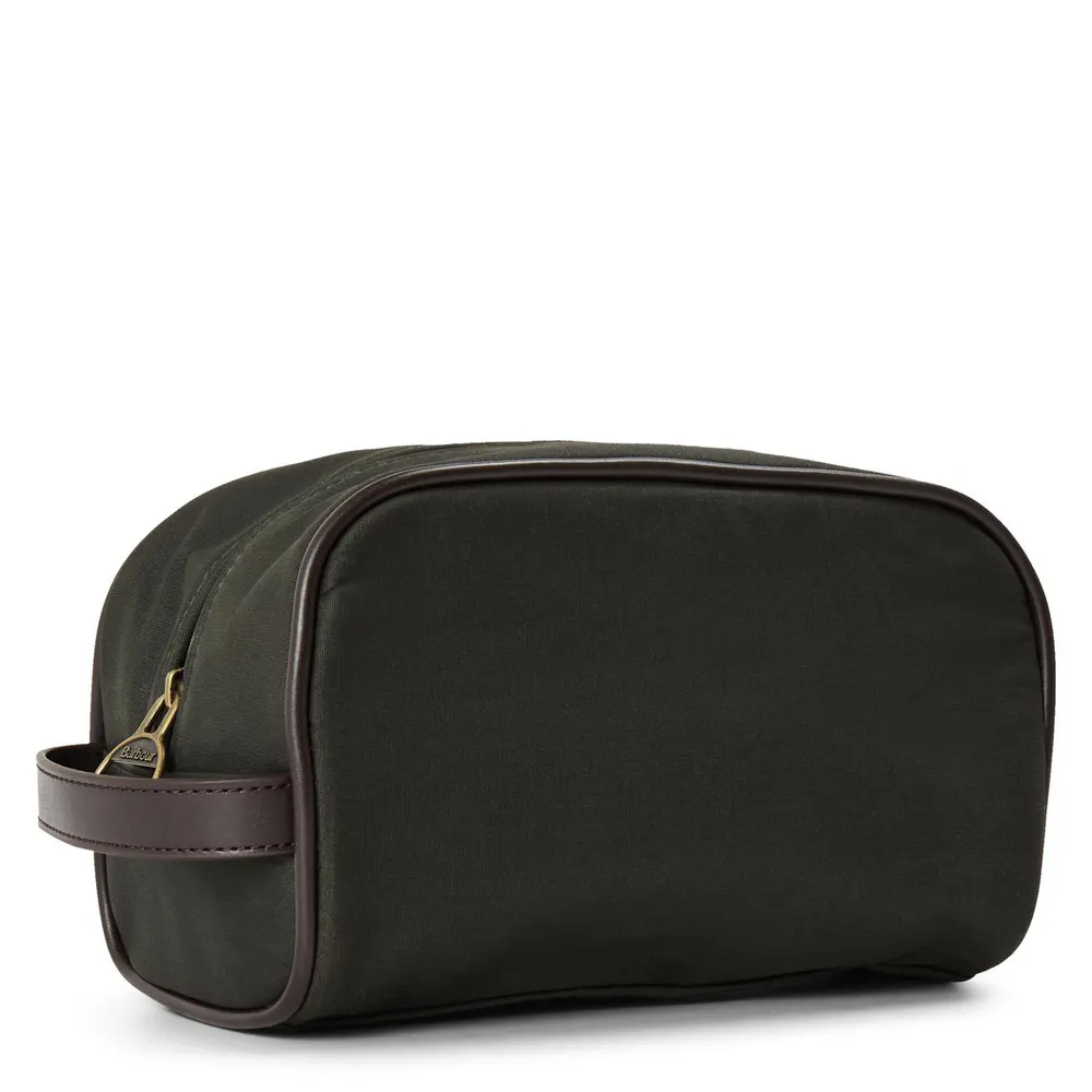 Barbour Waxed Wash Bag detail 2