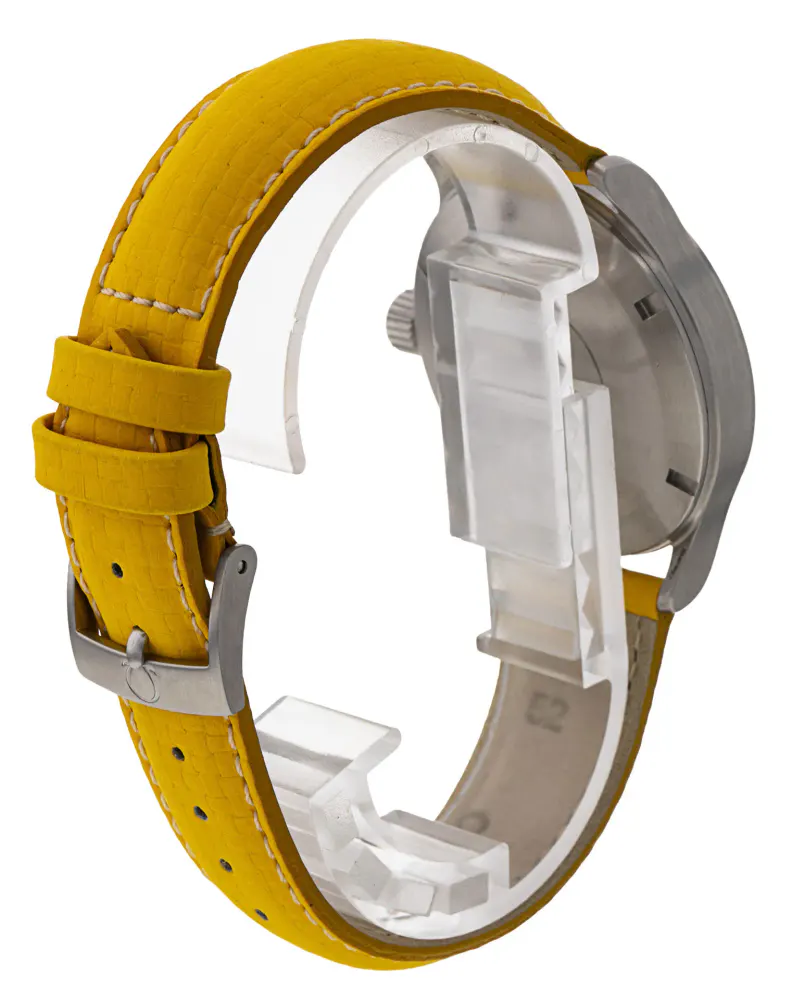 Omega Dynamic 166.0310 — 1996 — Very good in Black Arabic, additional product view 3