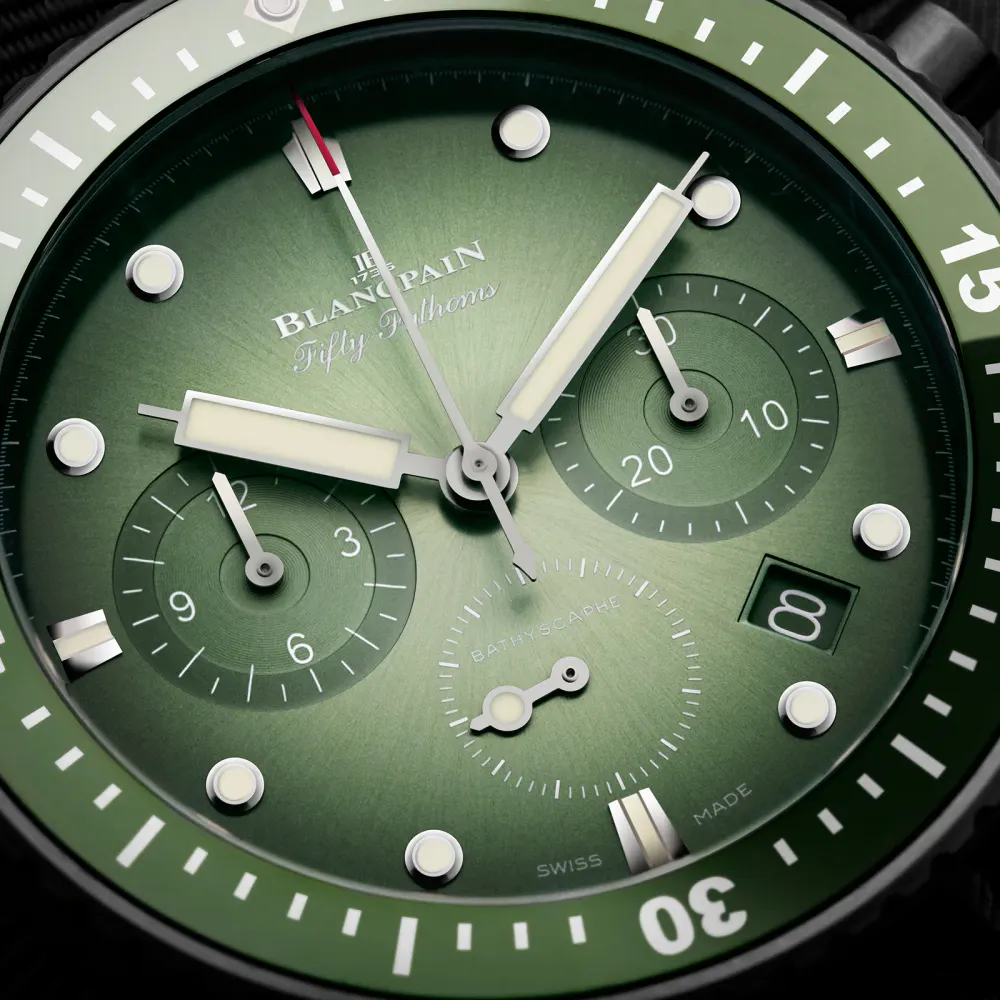 Blancpain Fifty Fathoms Bathyscaphe Chronographe Flyback 43mm Mens Watch Green detail 2
