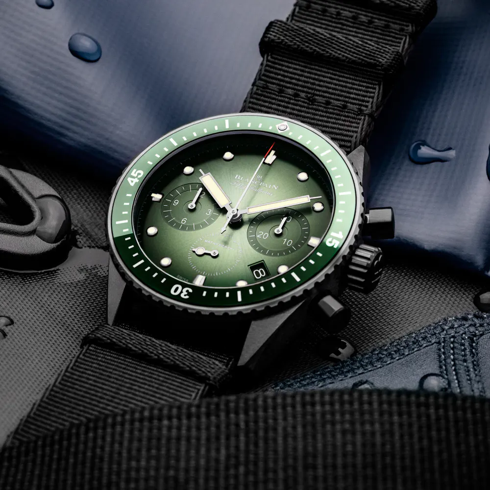 Blancpain Fifty Fathoms Bathyscaphe Chronographe Flyback 43mm Mens Watch Green detail 3