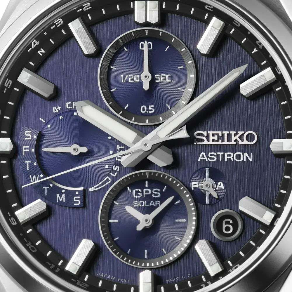 Seiko Prospex Astron GPS Solar 5X83 Dual-Time Chronograph 42mm Mens Watch Blue detail 2