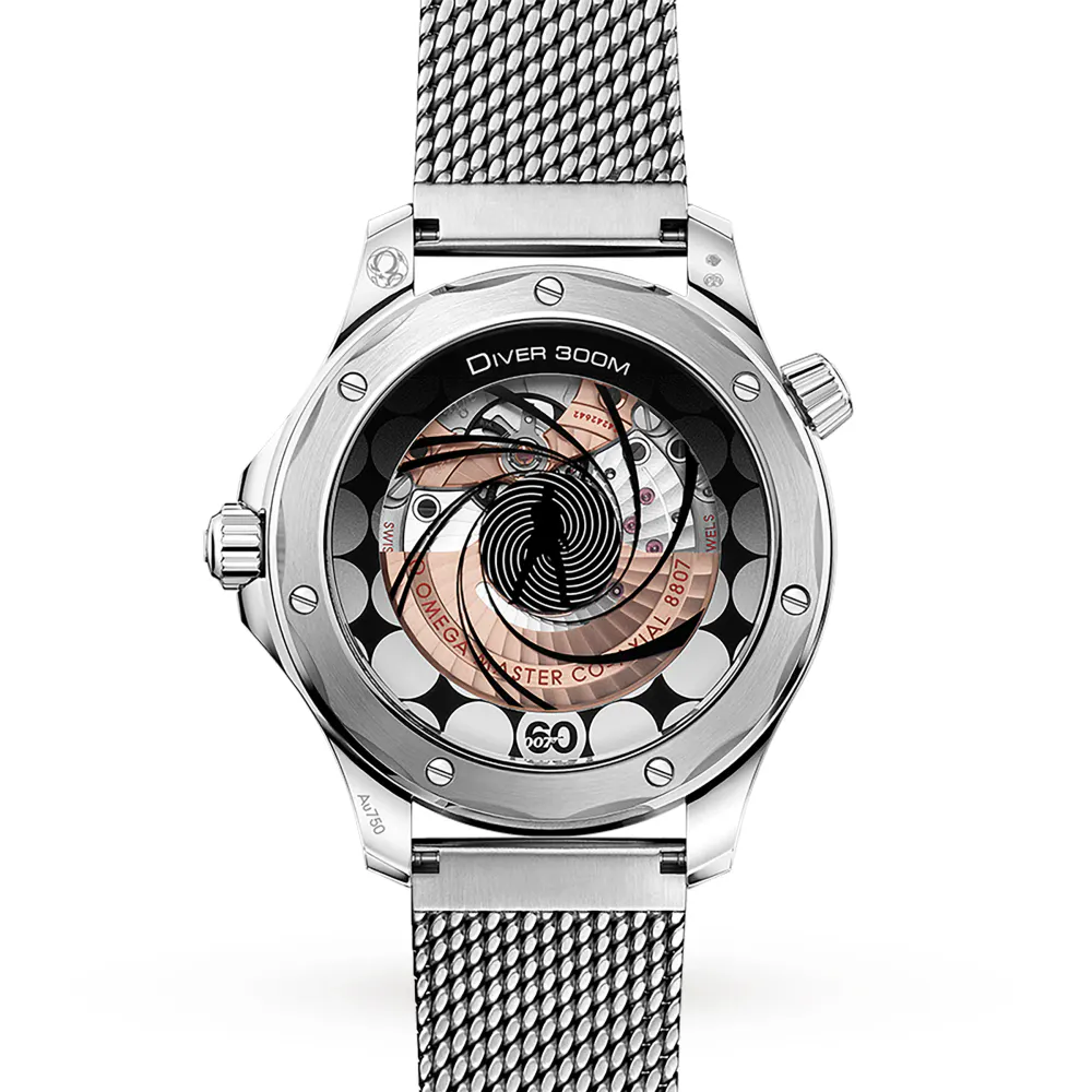 Omega James Bond 007 60th Anniversary Seamaster Diver 300m Co-Axial Master Chronometer 42mm detail 2