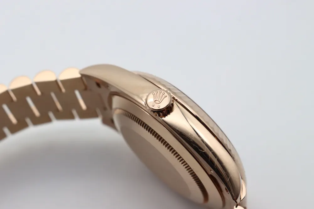 Rolex Day-Date 40 228235 — 2023 — Very good detail 2