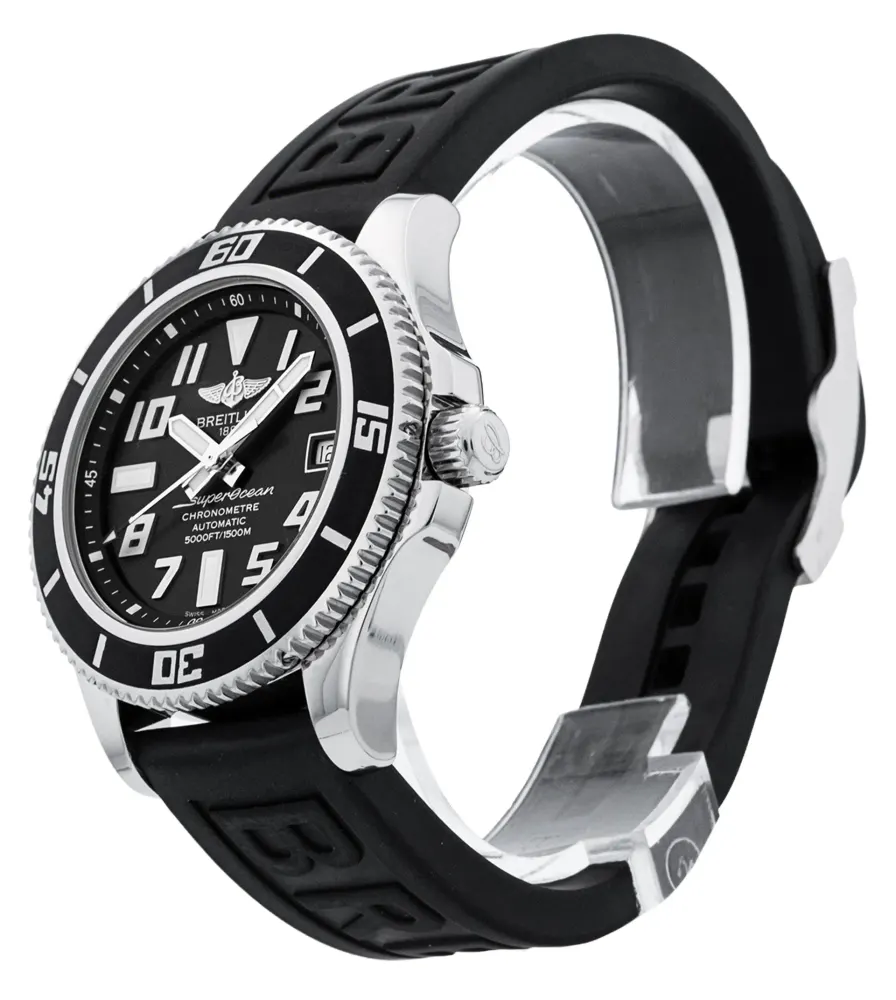 Breitling SuperOcean II A17364 — 2015 — Very good detail 2