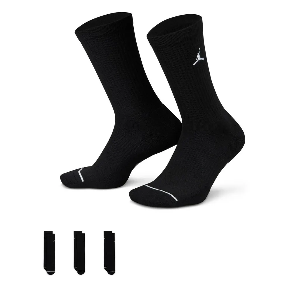 Air Jordan Everyday Crew Socks (3 pairs) in Black – Accessories