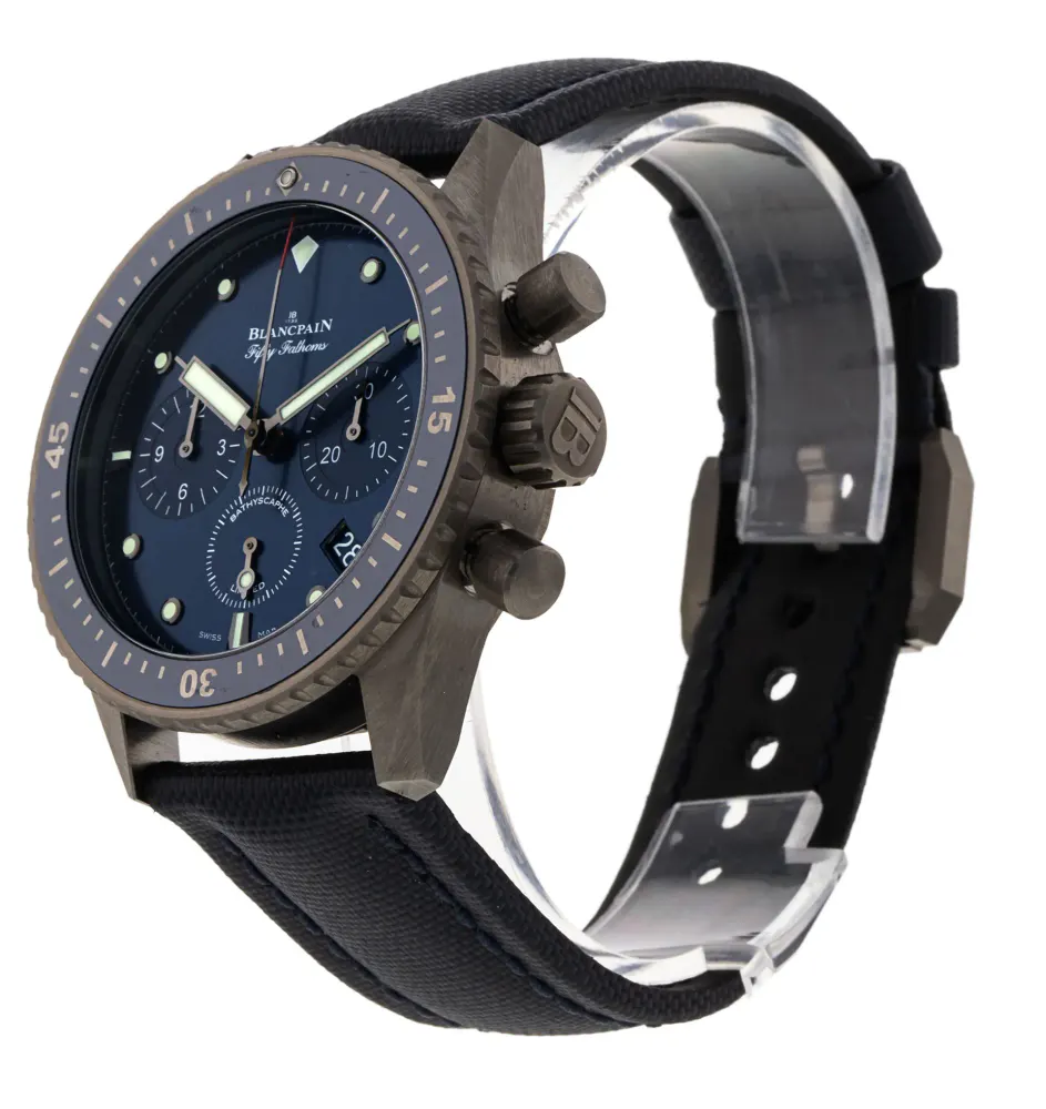Blancpain Fifty Fathoms 5200-0240-52A — 2015 — Excellent in Blue, additional product view 2