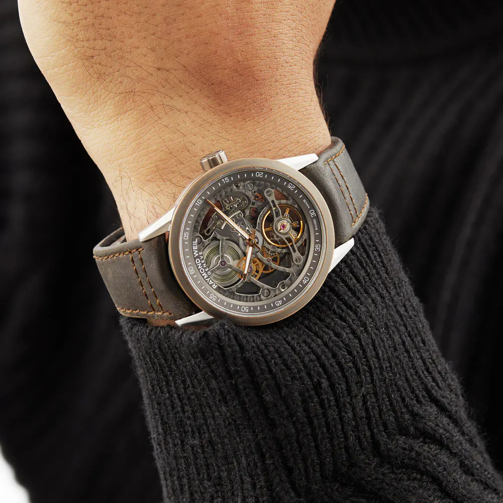 Raymond Weil Freelancer Skeleton 42mm Mens Watch in Skeleton, additional product view 2