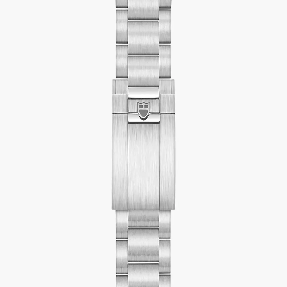 Tudor Black Bay 68 43mm Steel Case Blue Dial detail 3