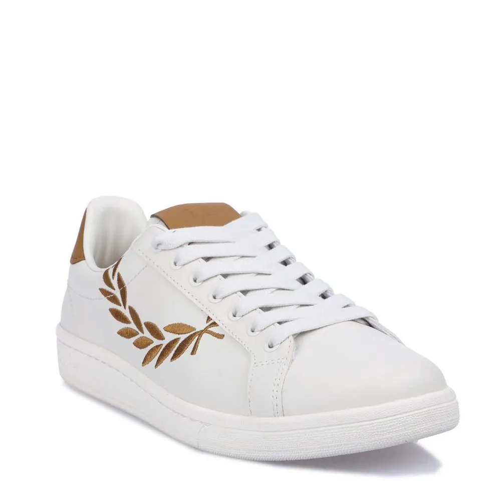 Fred Perry B721 Leather Trainers in White, additional product view 2