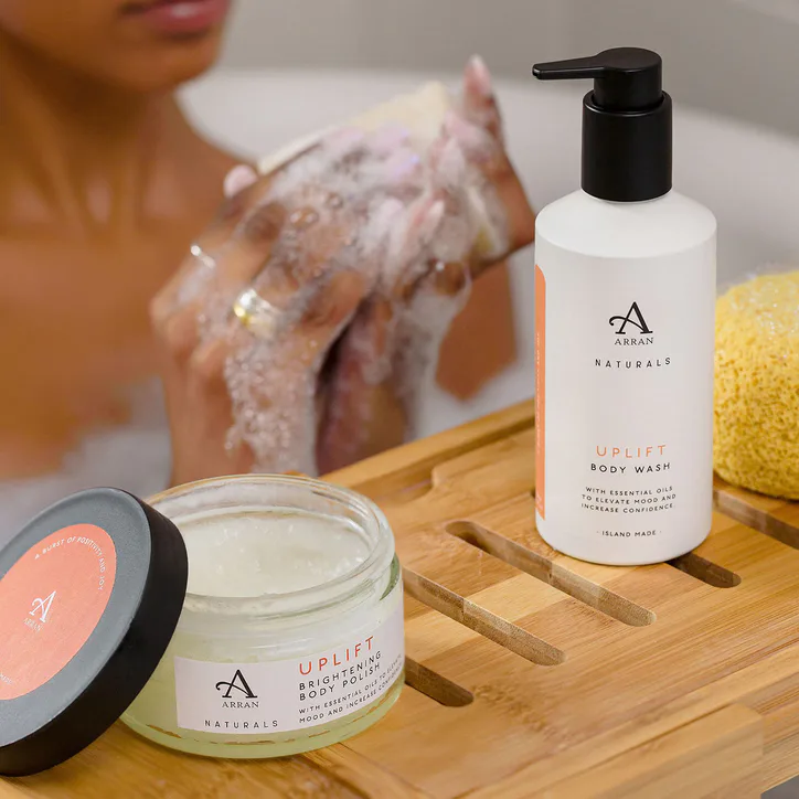 ARRAN Naturals Uplift - Bergamot & Grapefruit Hand & Body Lotion detail 3