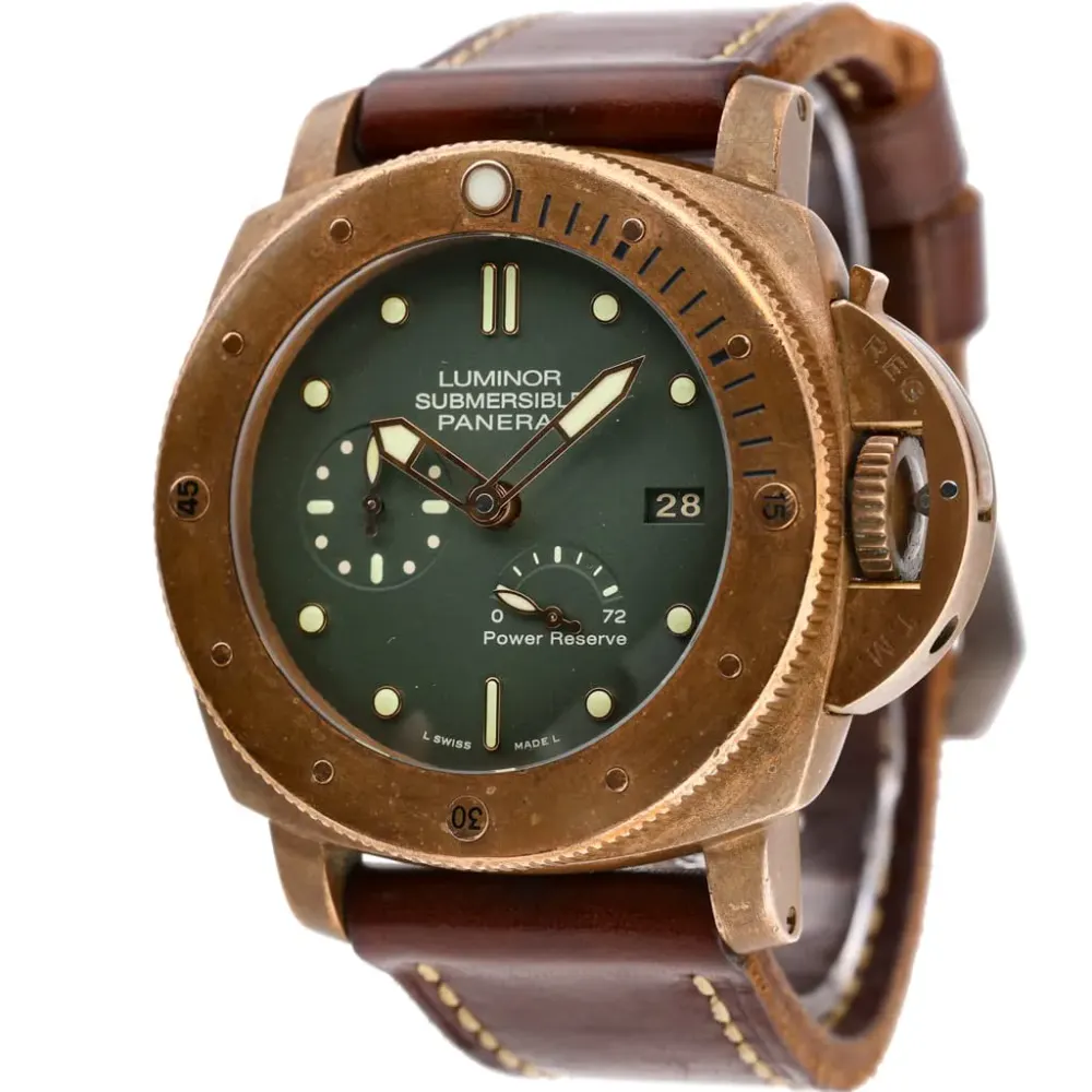 Panerai Luminor Submersible PAM00507 — 2016 — Good in Green Baton, additional product view 2