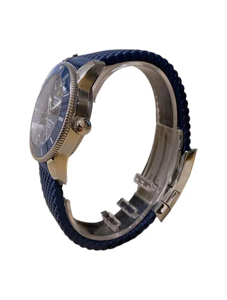 Breitling SuperOcean Heritage B20 Automatic 42 AB2010 — 2025 — Unworn detail 2