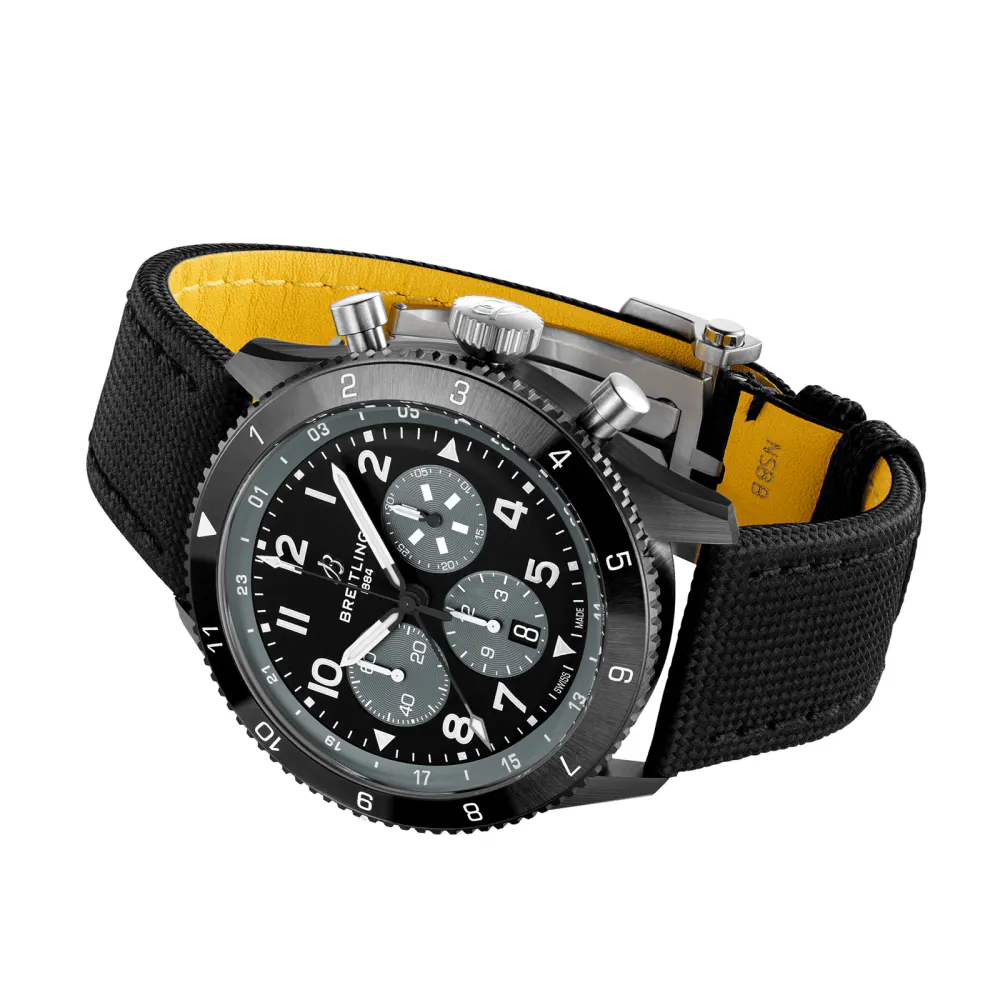 Breitling Super AVI B04 Chronograph GMT Mosquito Night Fighter 46mm Mens Watch Black detail 3