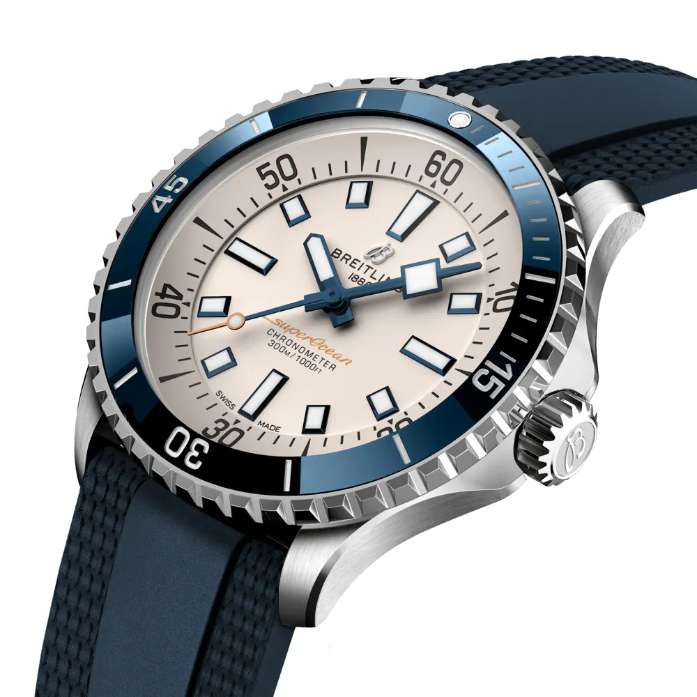 Breitling Superocean Automatic 42 Stainless Steel Rubber Strap Watch detail 3