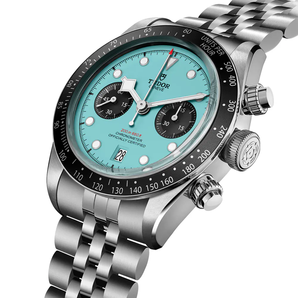 TUDOR Black Bay Chrono Flamingo Blue Manufacture Calibre MT5813 COSC 41mm steel case detail 3